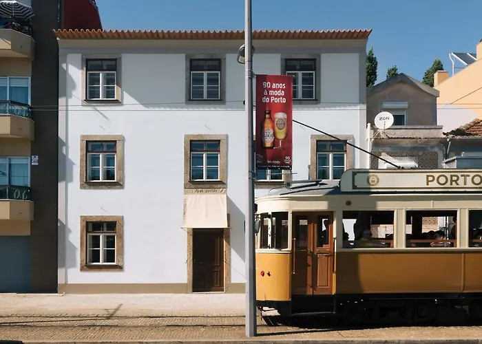 Bed and Breakfast Duas Portas Townhouse Porto